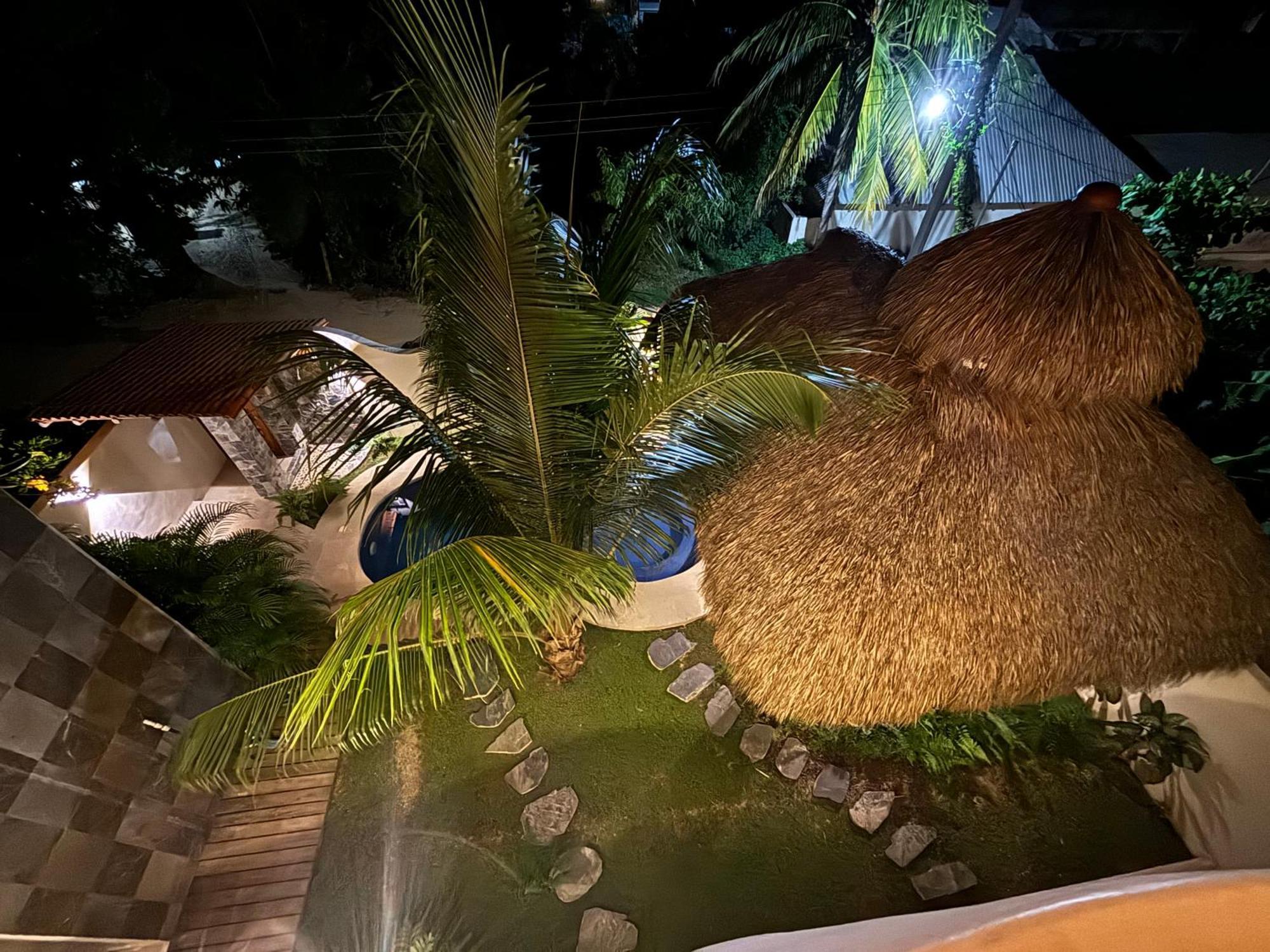 Apartamentos Mondala Brisas de Zicatela Bagian luar foto